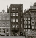 Enkele jaren later: het meeste glas in lood is verdwenen.
<br/>
Stadsarchief Amsterdam, ca. 1950